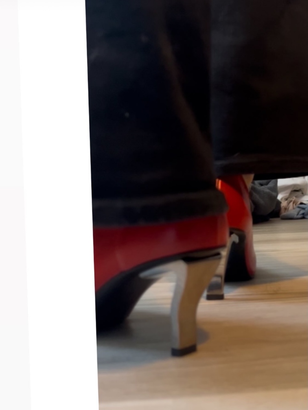 NICOLE SALDAÑA Red Harper Leather Heels - Picture 2 of 10